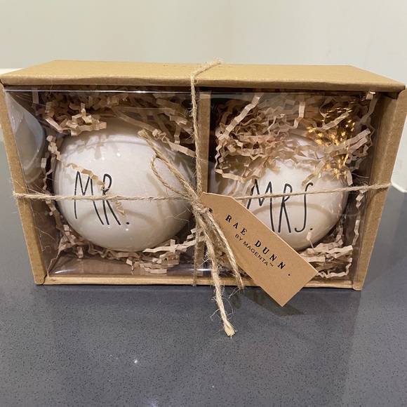 Rae Dunn Christmas ornaments,birdhouse,acorn bird - Picture 6 of 7